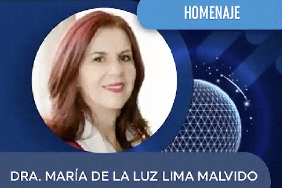 Homenaje a la Dra. "María de la Luz Lima Malvido" en el marco del II Congreso Internacional de la Facultad de Derecho de la UNAM.